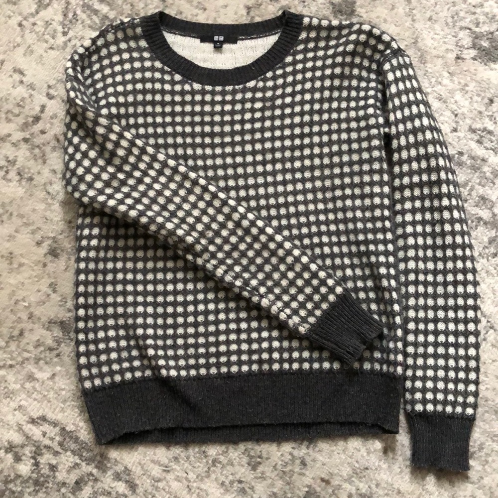 Grey and white textured sweater